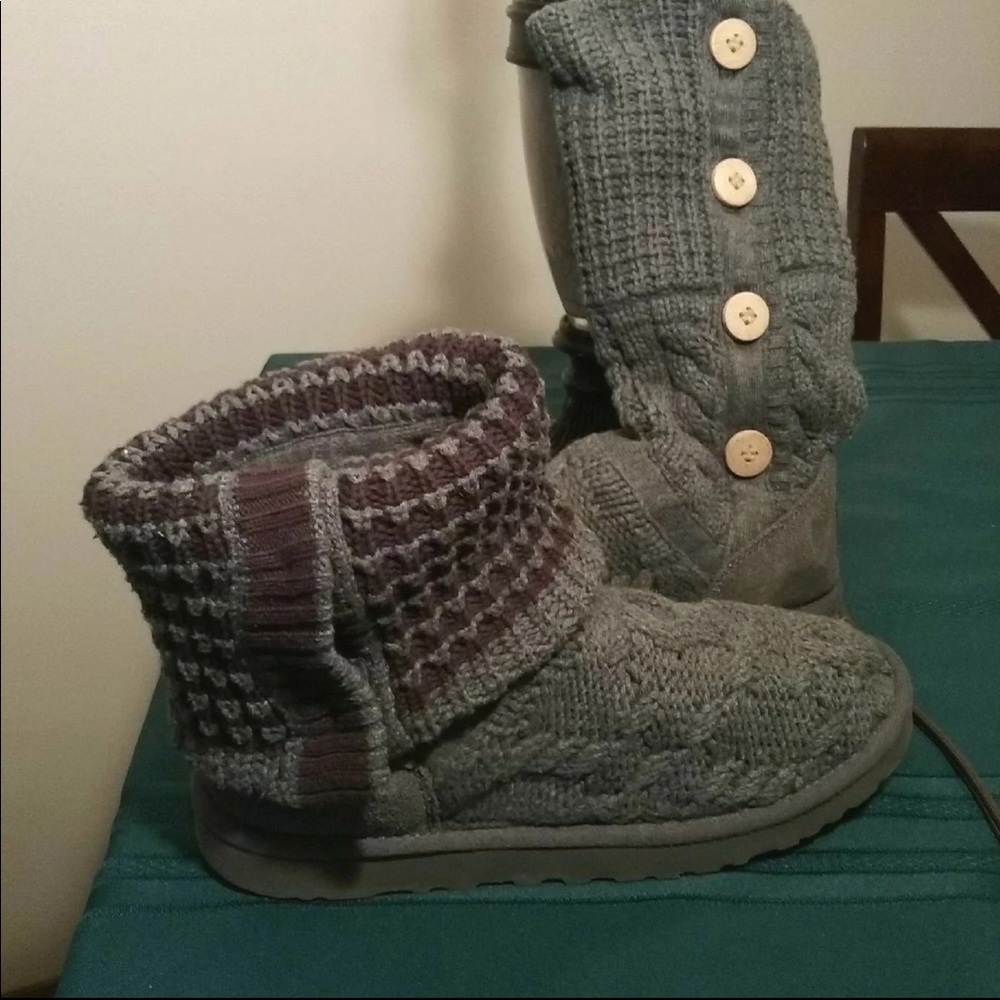 Ugg Knit Gray Size 8